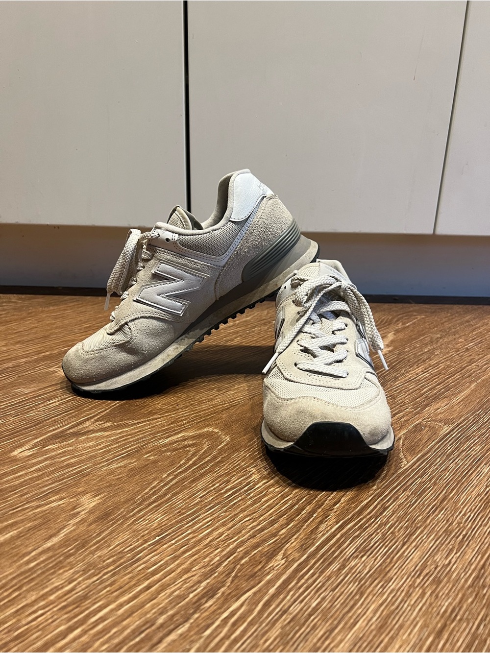 New Balance 574 Women’s Size 9